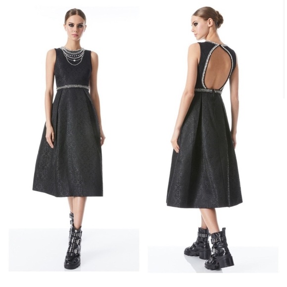 Alice + Olivia CHERRA PEARL NECK MIDI DRESS in black size 2 - Picture 1 of 14